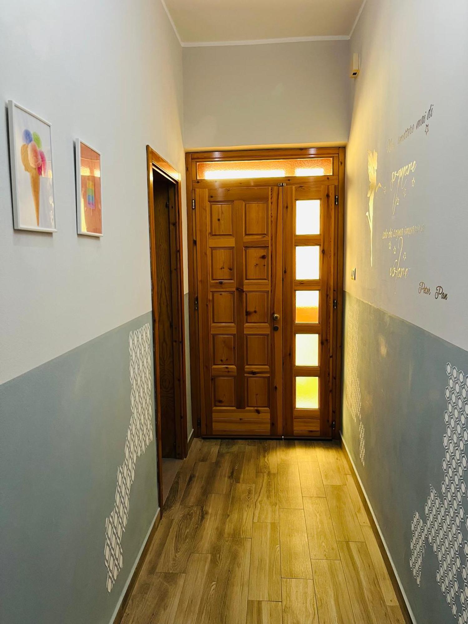 Bouganville Casa Vacanza Ambiente Climatizzato Con Wi Fi 皮内托 外观 照片