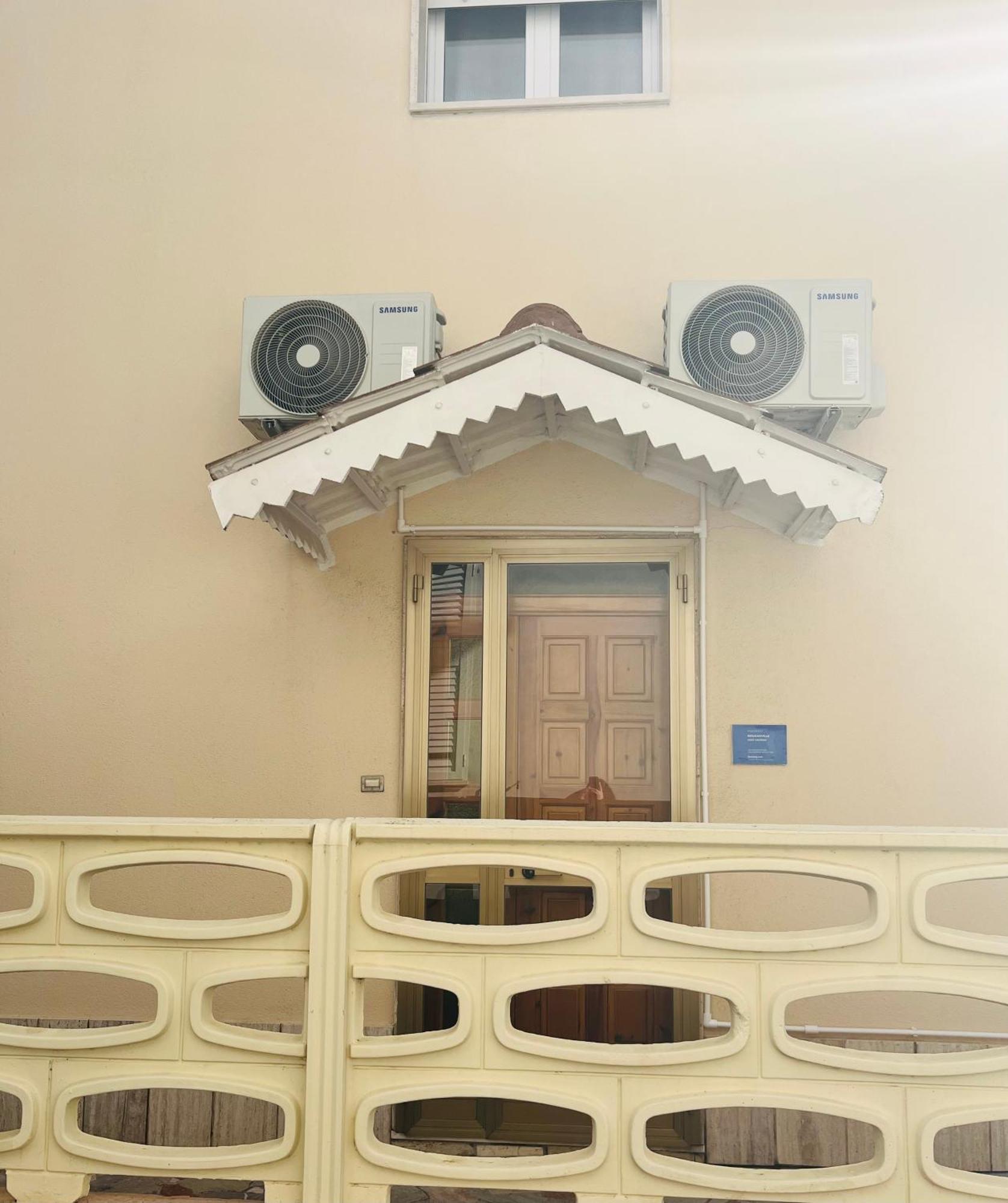 Bouganville Casa Vacanza Ambiente Climatizzato Con Wi Fi 皮内托 外观 照片