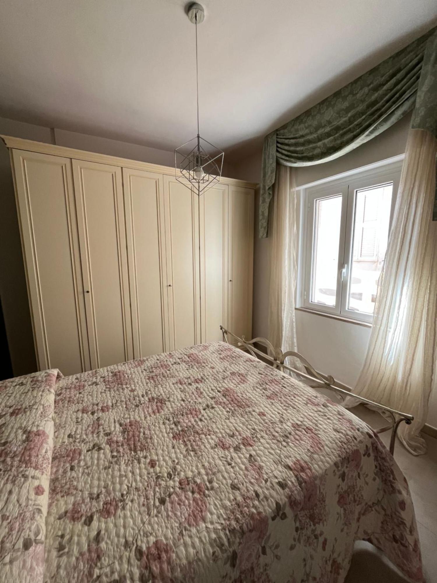 Bouganville Casa Vacanza Ambiente Climatizzato Con Wi Fi 皮内托 外观 照片
