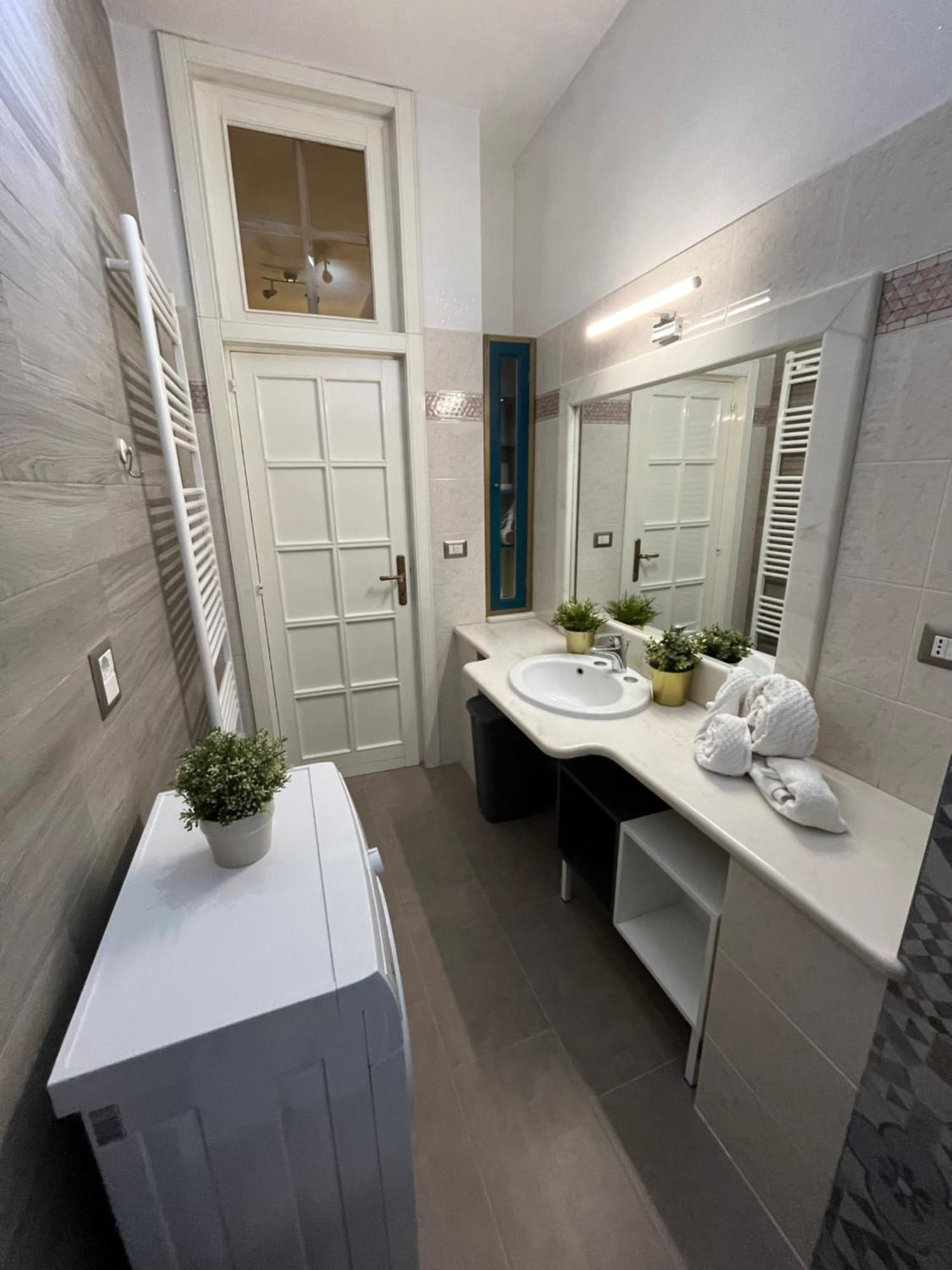 Bouganville Casa Vacanza Ambiente Climatizzato Con Wi Fi 皮内托 外观 照片